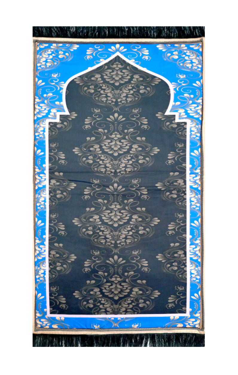 Janamaz travel-friendly mat for prayer convenience