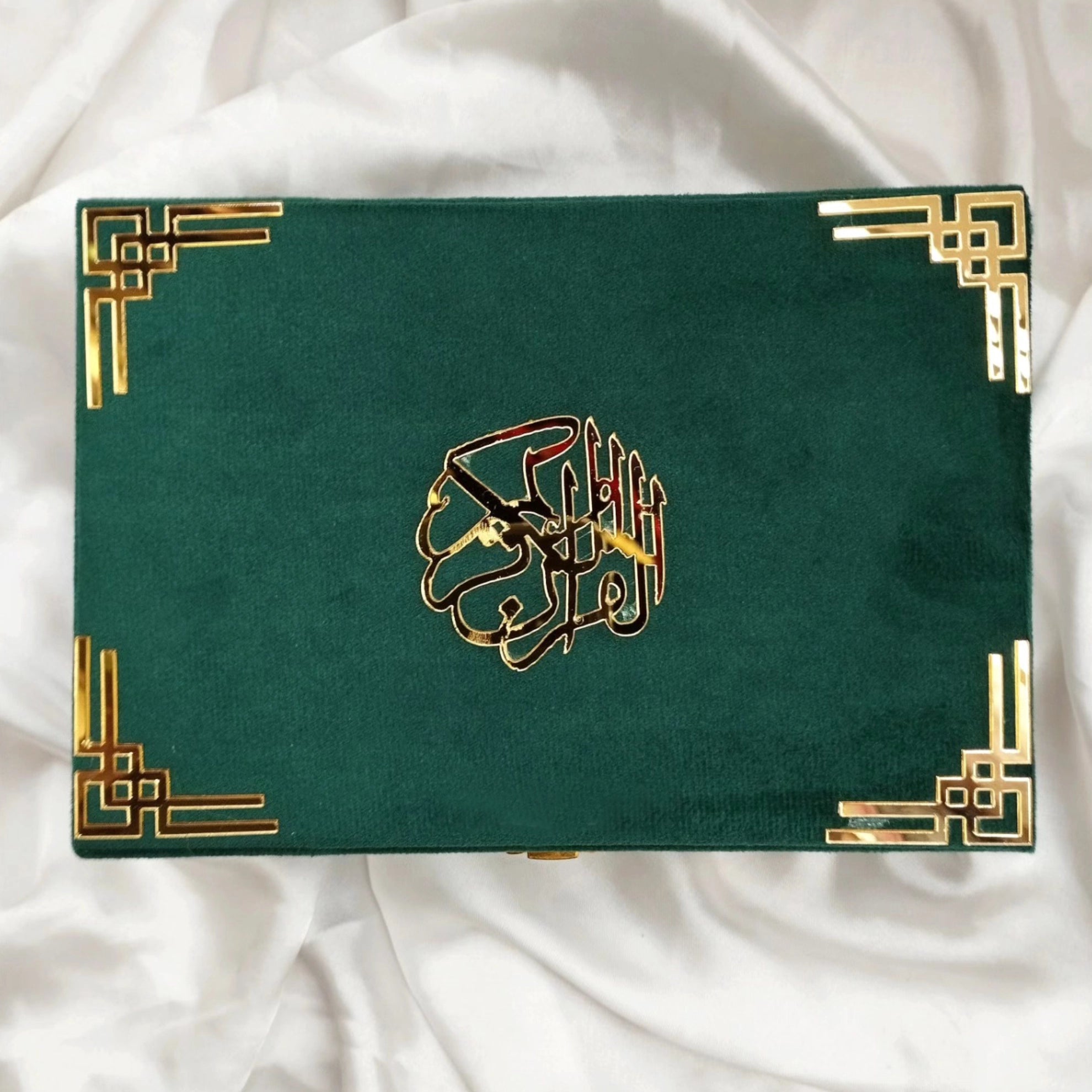 GREEN GRILL VELVET QURAN SET (WITH BOX STAND + BEADS)