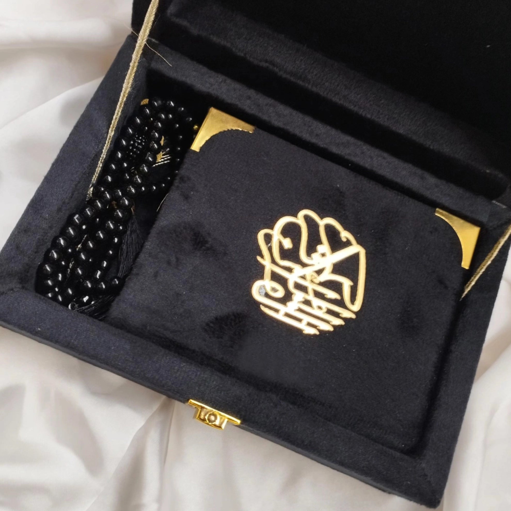 GLITTERING GALAXY VELVET QURAN SET (WITH BOX STAND + BEADS)